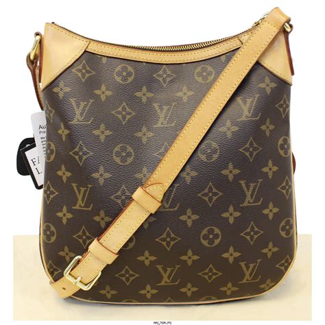 louis vuitton crossbody shoulder bag.